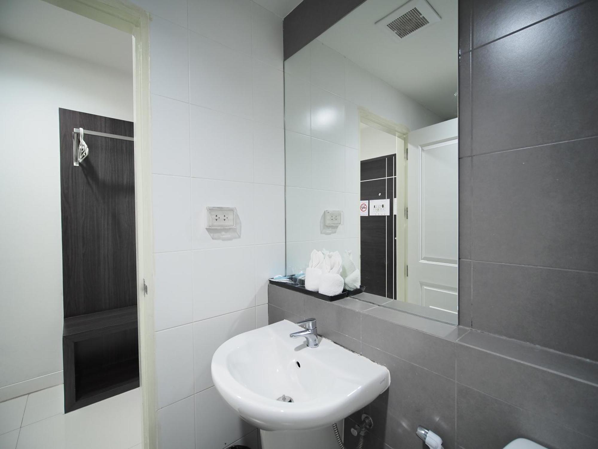 Fortune D Hotel Loei Exterior photo