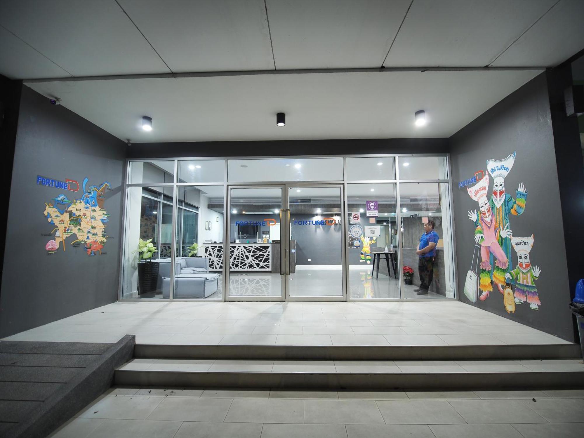 Fortune D Hotel Loei Exterior photo